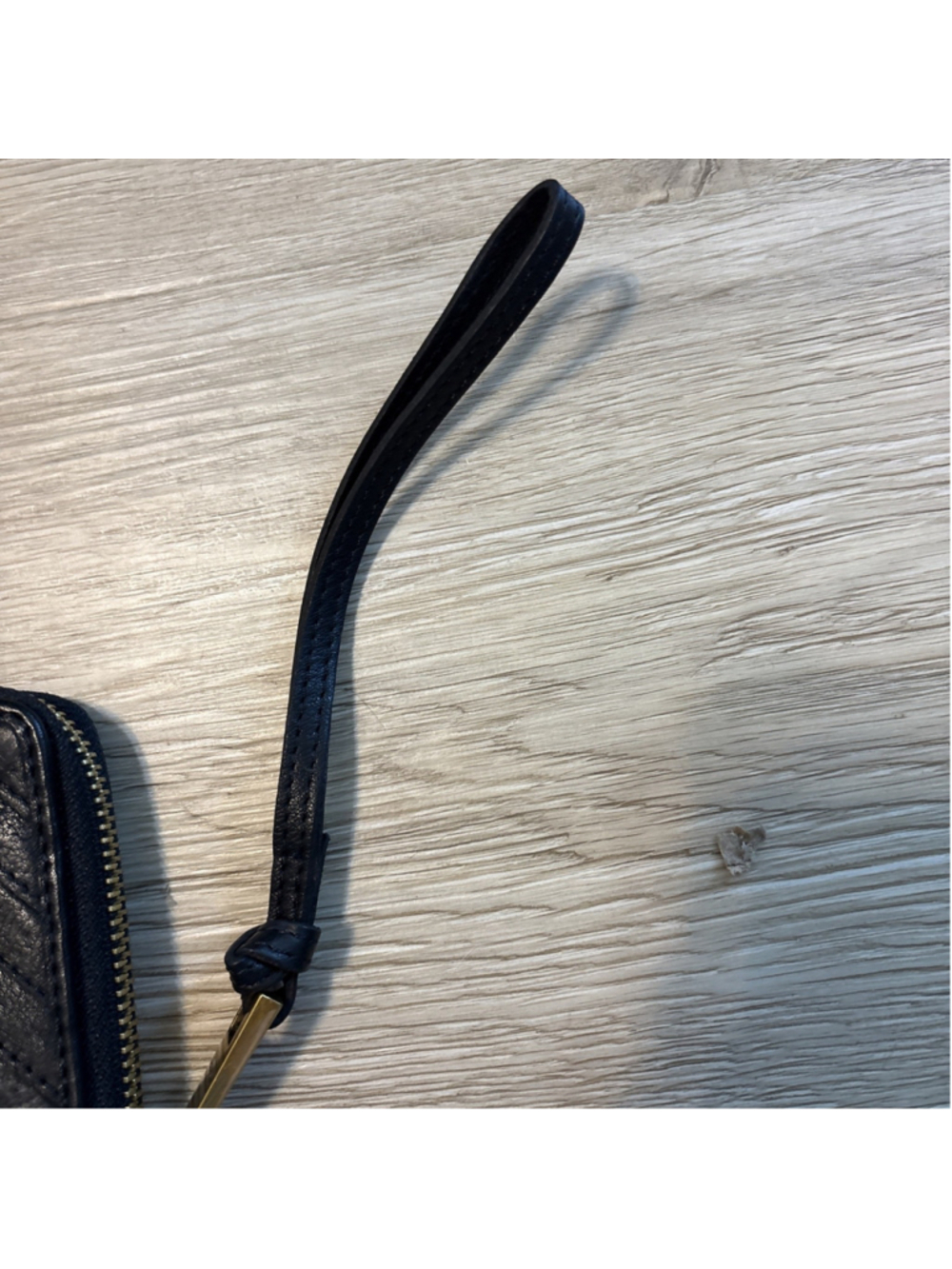 Margot New York Black Leather Wristlet Wallet. Very Clean! - Picture 3 of 9